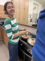 received 1531672131388530