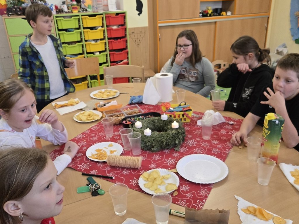 prosinec-vanocni-posezeni 3