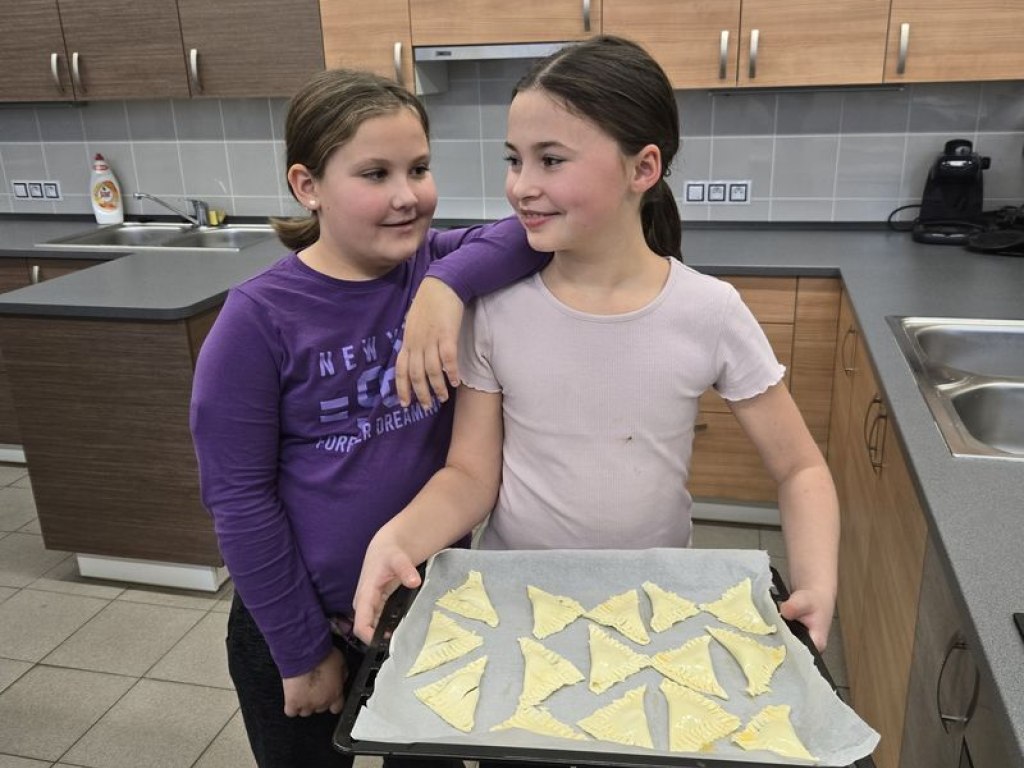 listopad-peceme-satecky-v-kuchynce 3